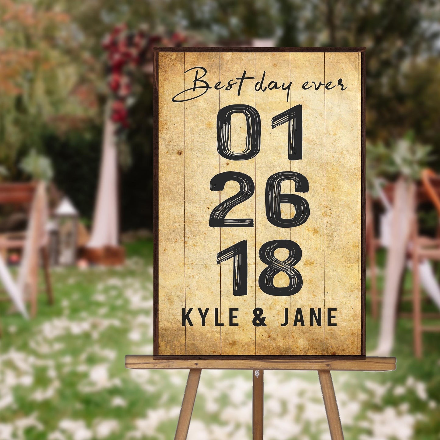 Best Day Ever Wedding Sign  - Image by Tailored Canvases