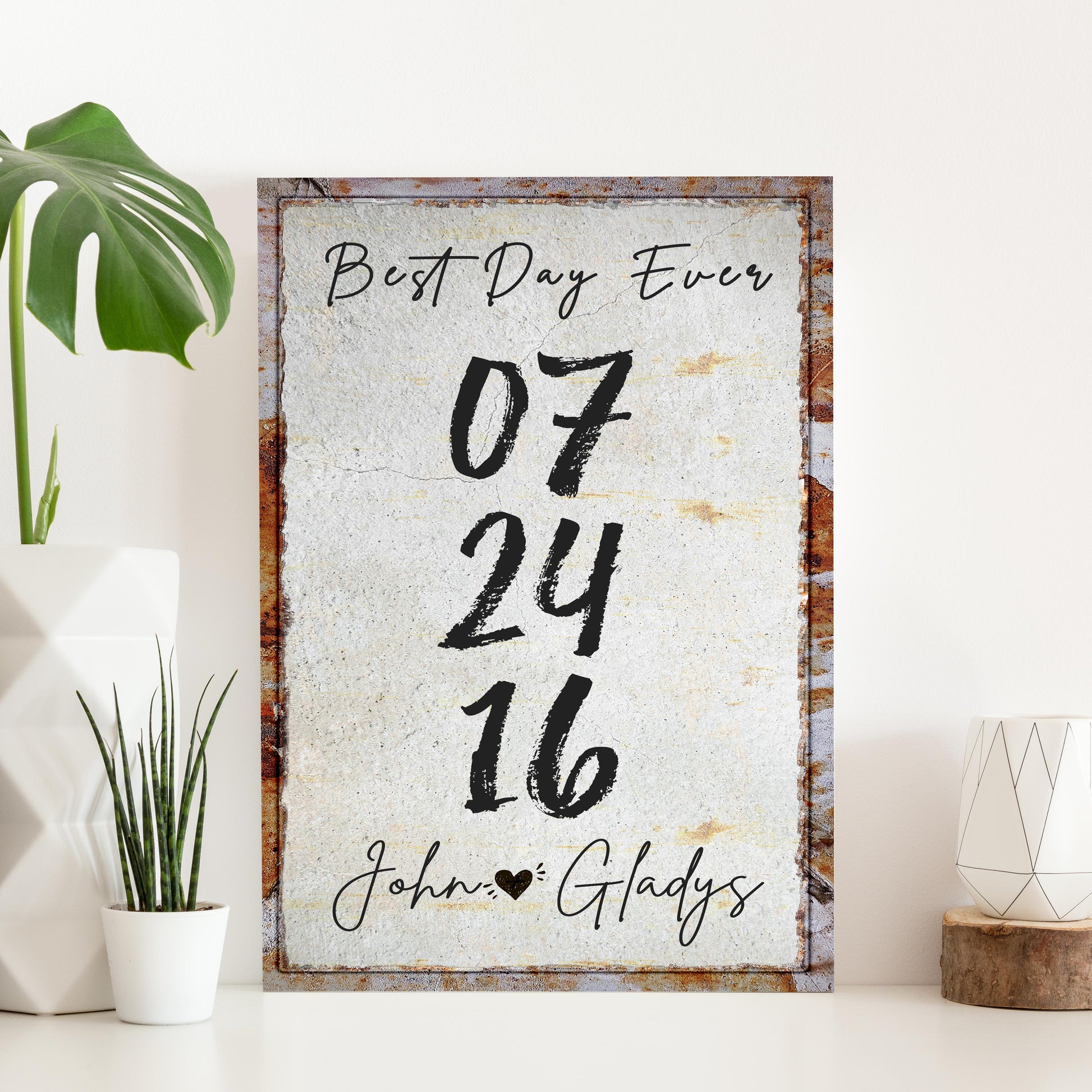 Best Day Ever Sign  - Image by Tailored Canvases